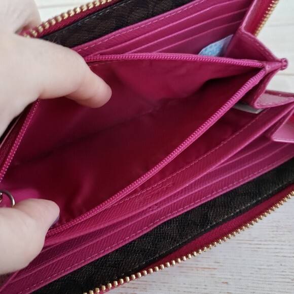 Coach Leather Zip Around Wallet - Picture 9 of 11